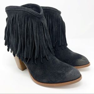 Frye Ilana Fringe Bootie Black Suede 8 Like-New